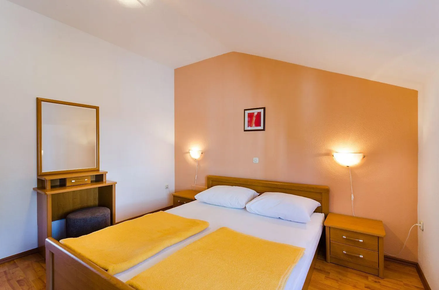 Helles Apartment Mit Traumhaften Meerblick, Grill Und Nur 500 Meter Zum Strand Dramalj
